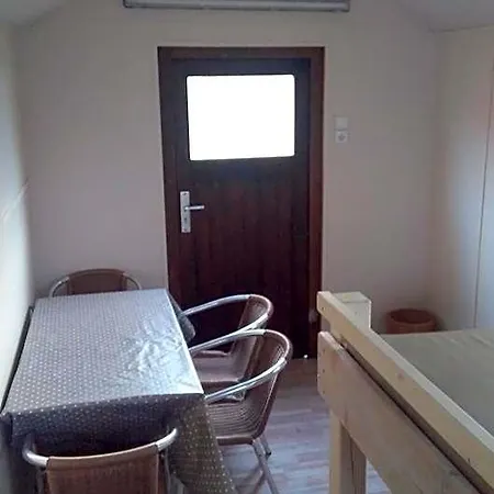 Treene Camp Horn Motel *